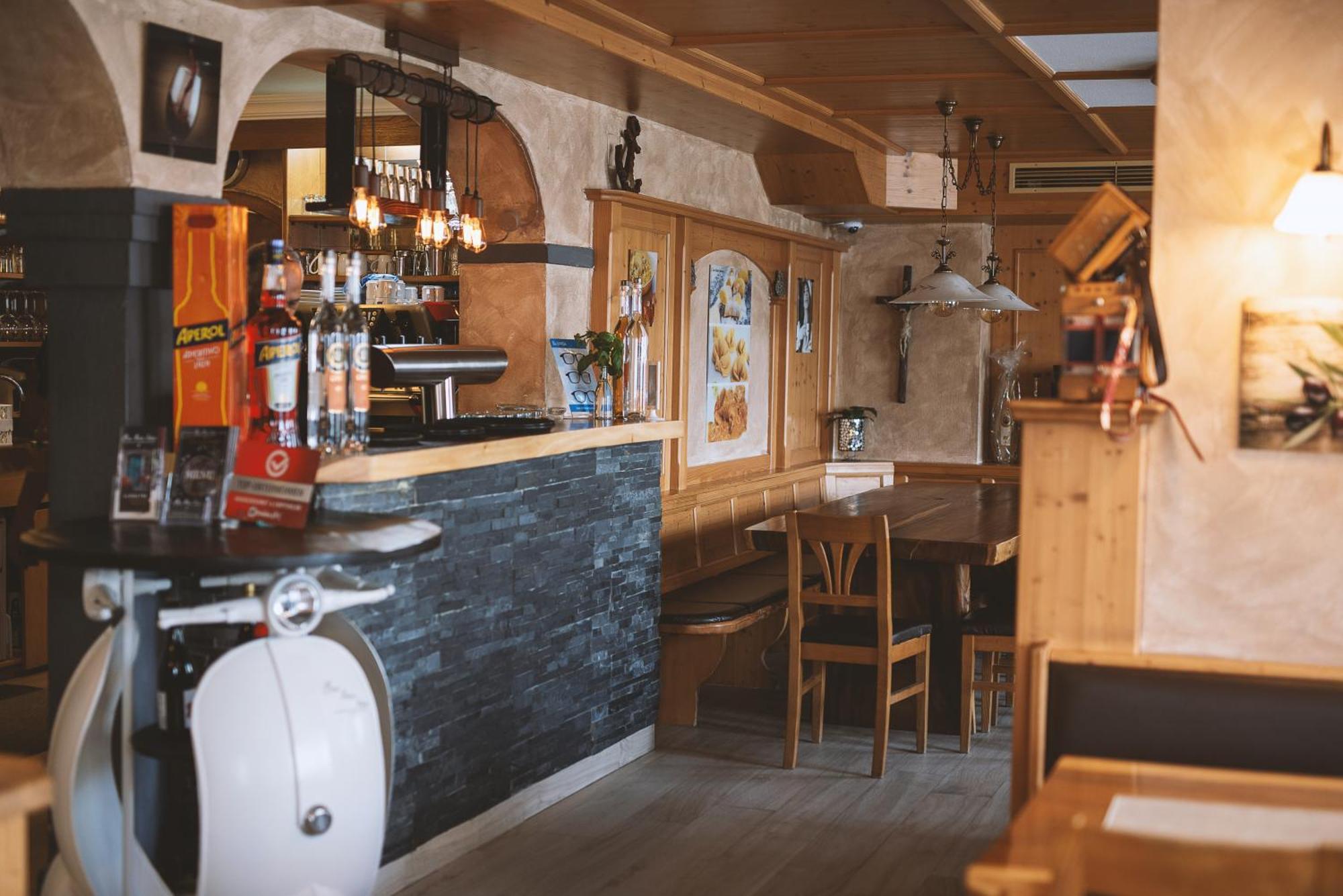 Zum Kleinen Italiener - Ristorante Pizzeria Pension ガインベルク エクステリア 写真